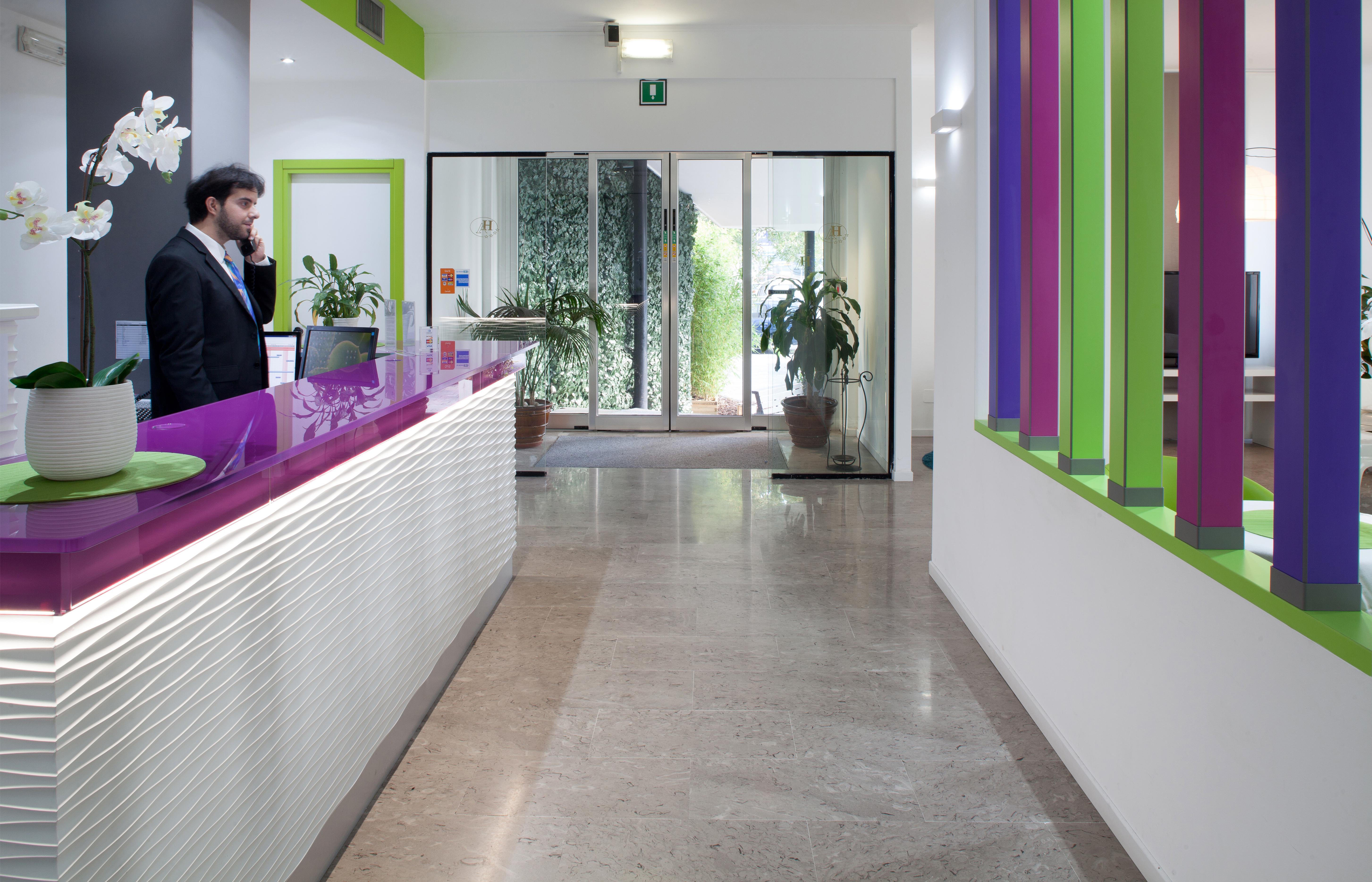 Hotel Milano Palmanova Esterno foto