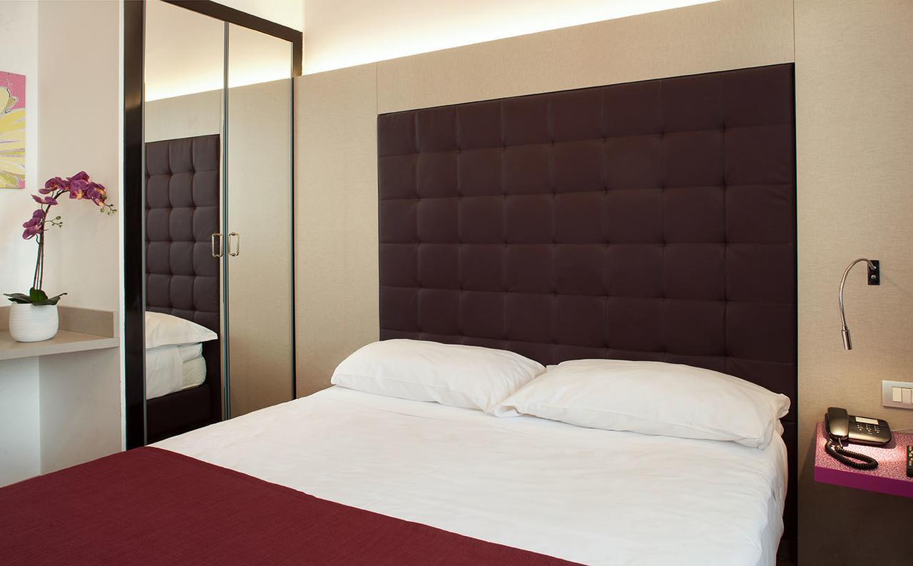 Hotel Milano Palmanova Esterno foto